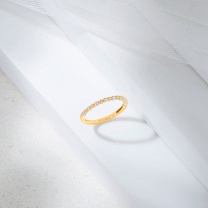 Lustre Line Fashion Gold Ring