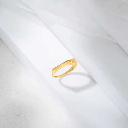 Modern Bar Cocktail Gold Ring
