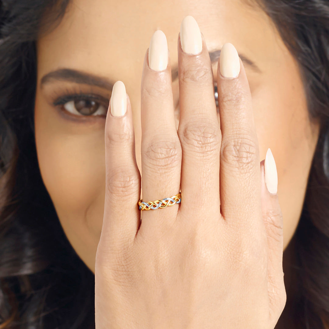 Twined Grace Fashion Gold Ring