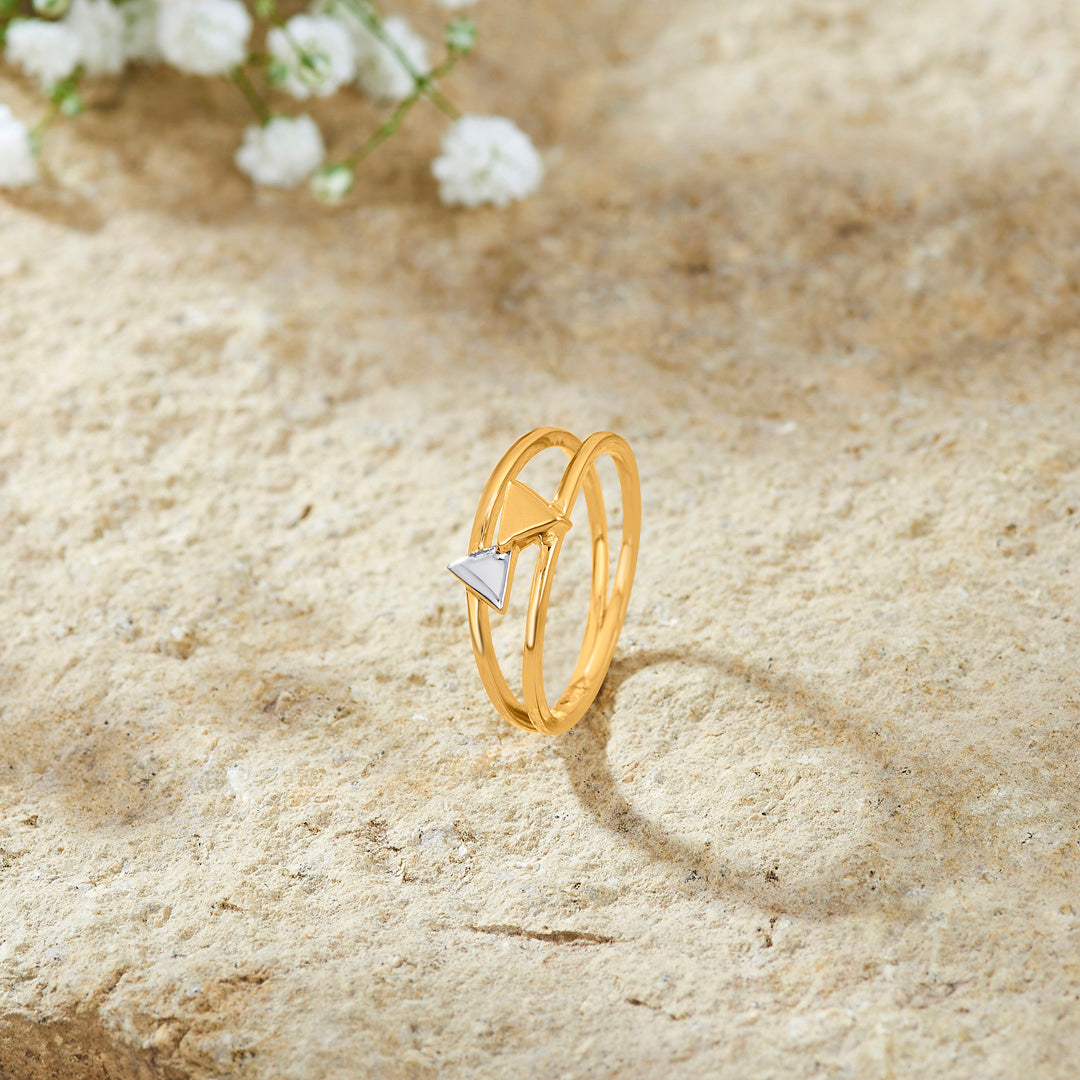 Pyramid Glow Cocktail Gold Ring