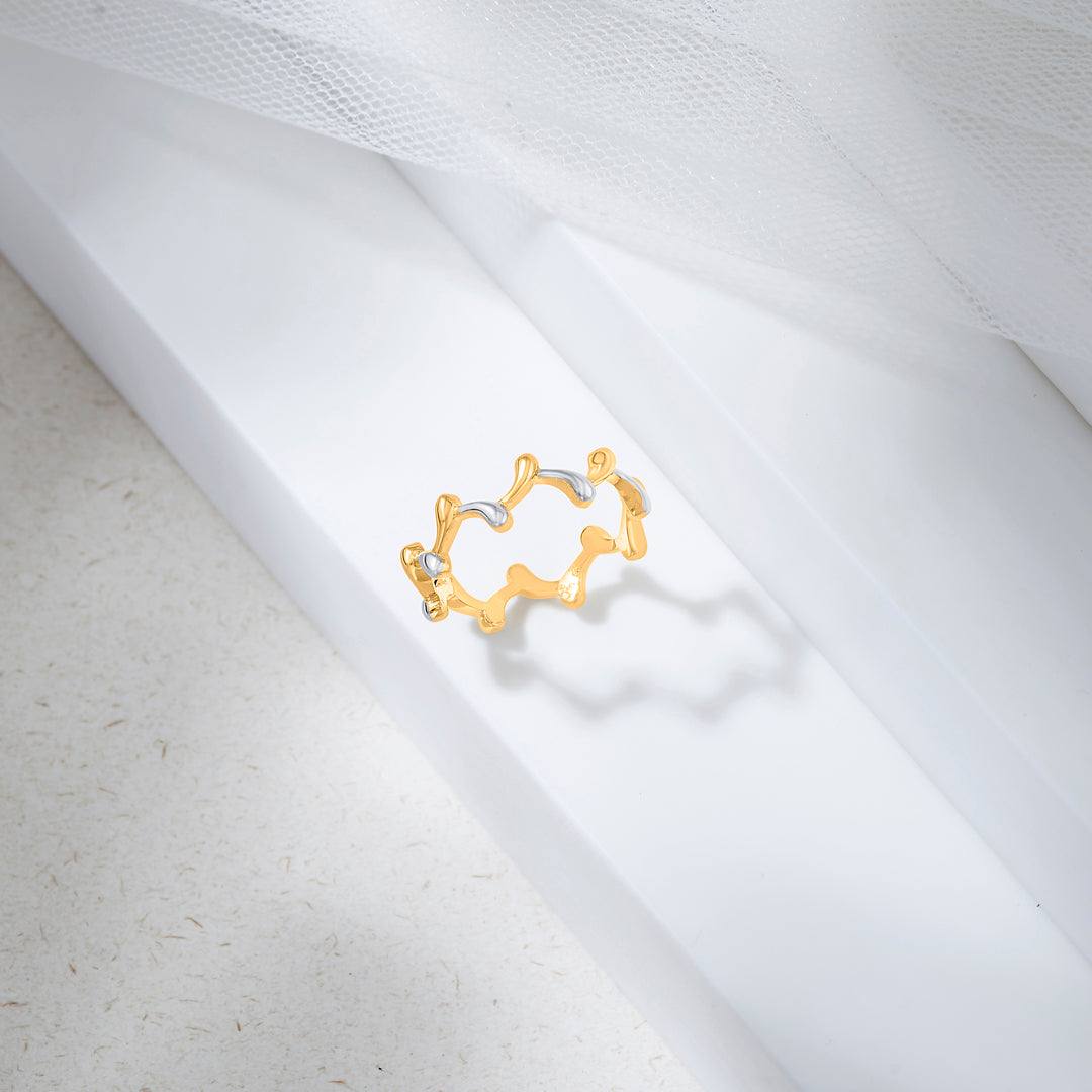 ripple crown cocktail gold ring