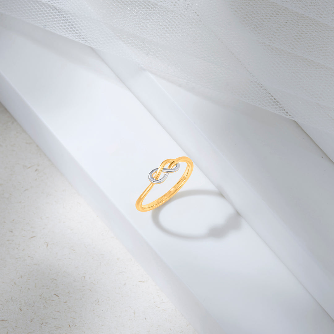 Twist of Love Fashion Gold Ring