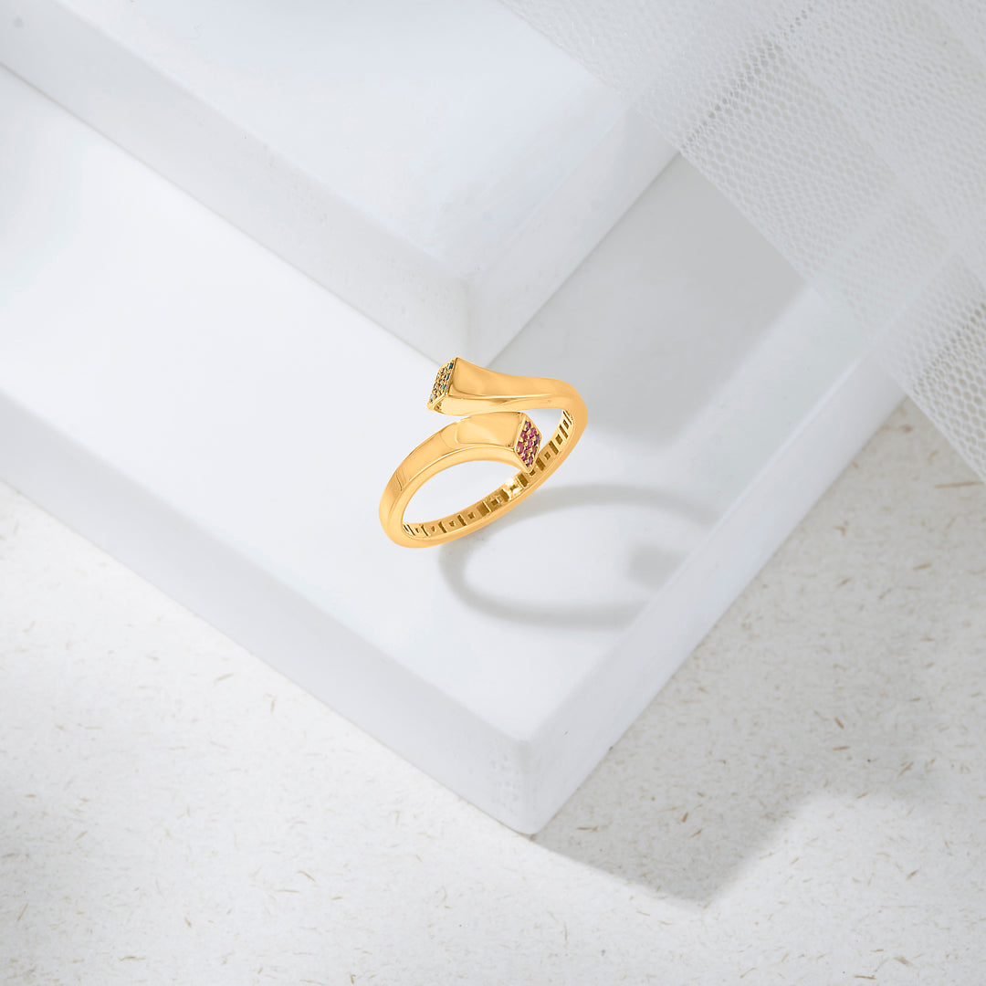 serenade twist cocktail gold rings