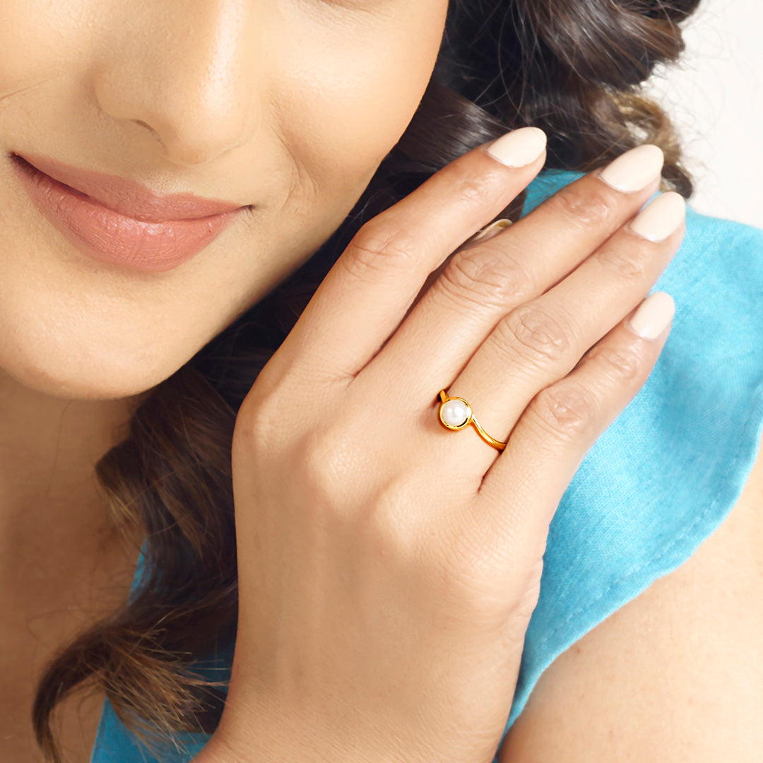 Ocean Whisper Pearl Gold Ring