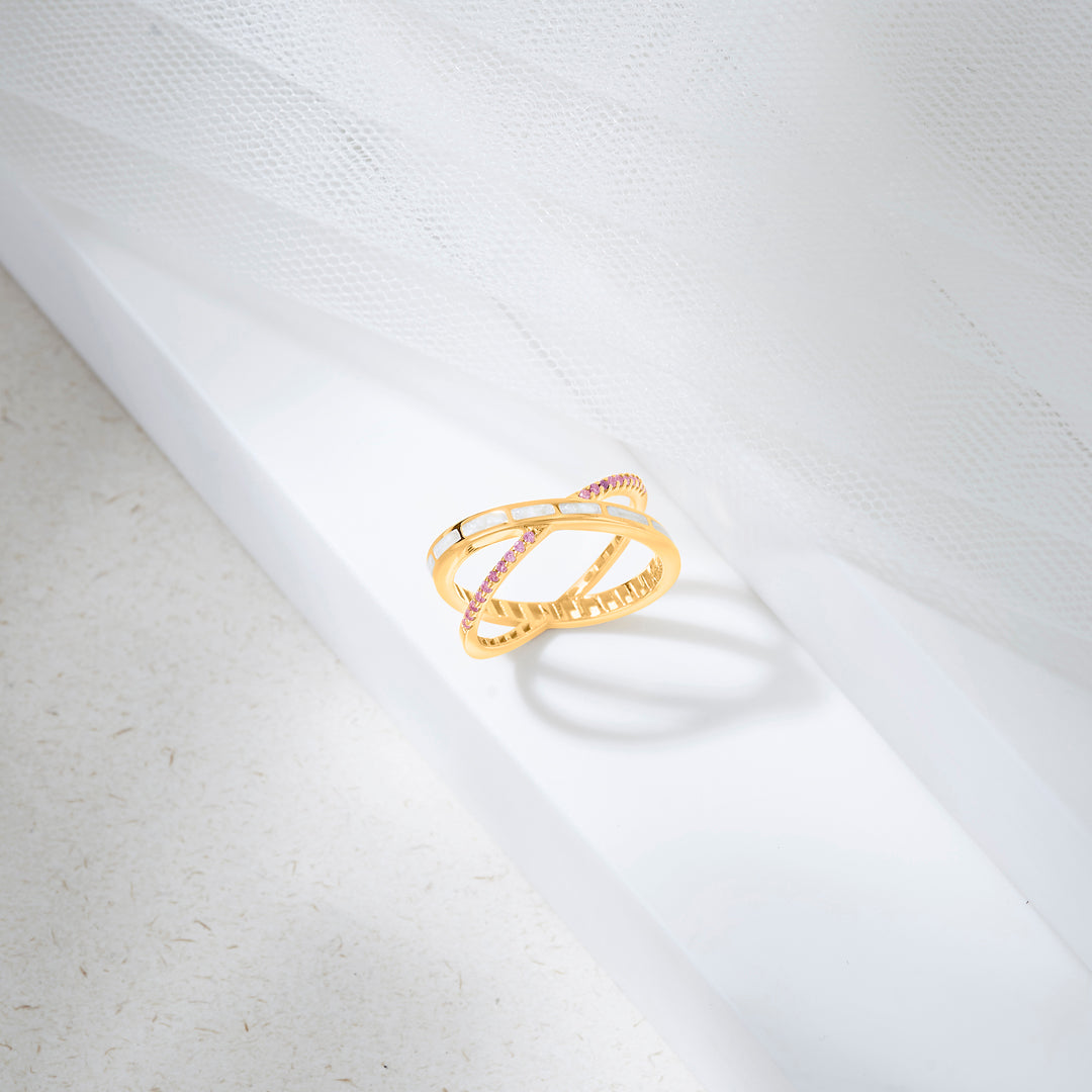 Crisscross Charm Cocktail Gold Ring