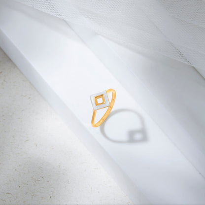 Square Muse Fashion Gold Rings