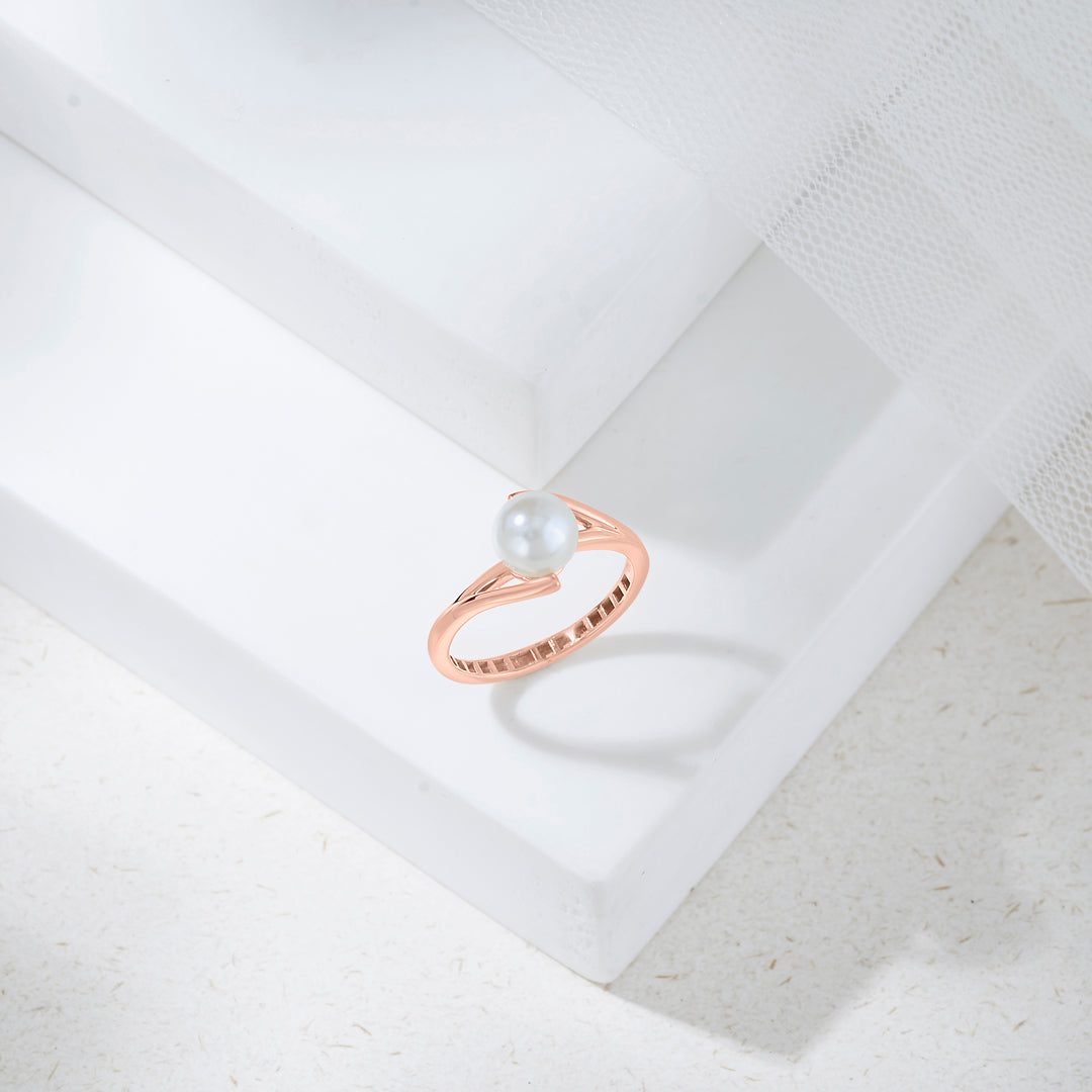 ocean’s kiss pearl gold ring