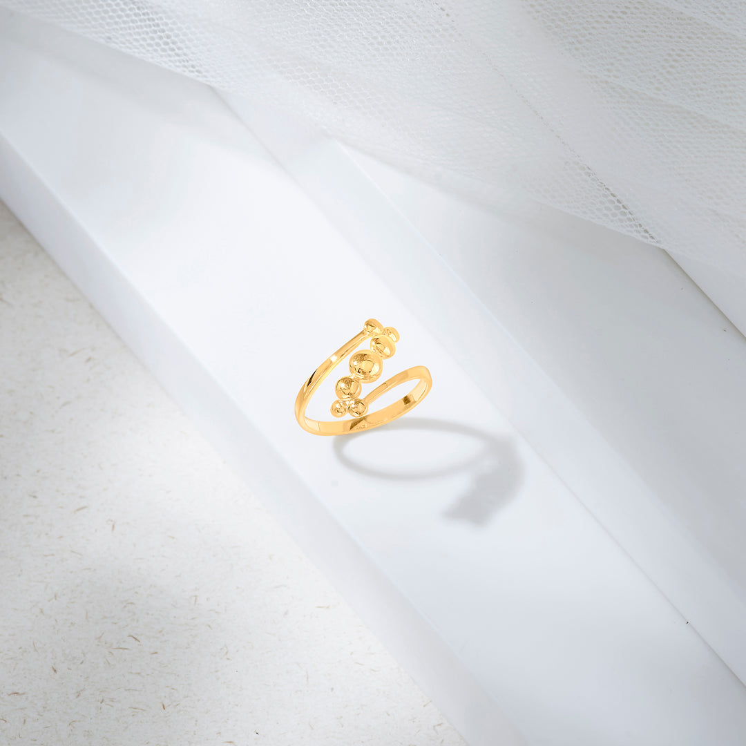 Circles of Purity Cocktail Gold Ring