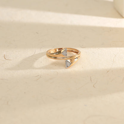 Vortex Balance Cocktail Gold Ring