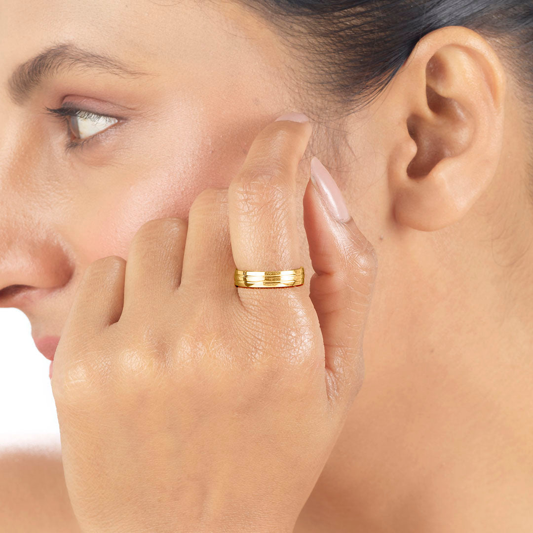 Shine On Women's Gold Ring