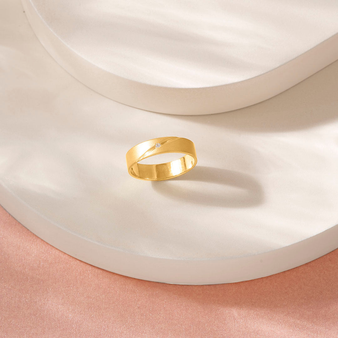 Shooting Star Women's Gold Ring