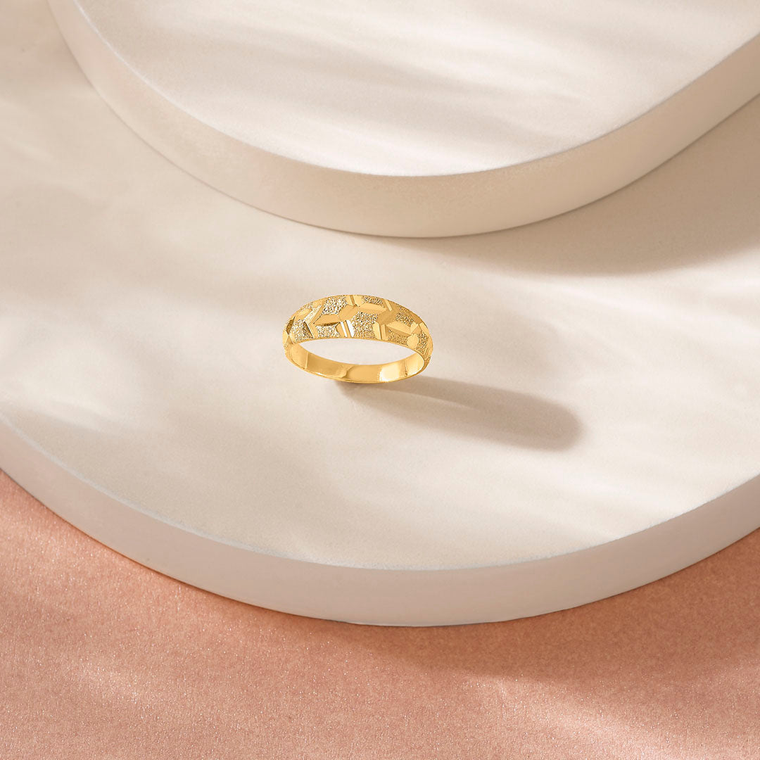 Modern Luxe Women's Gold Ring