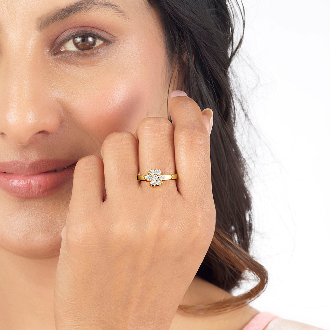 Lily Bloom Women's Gold Ring