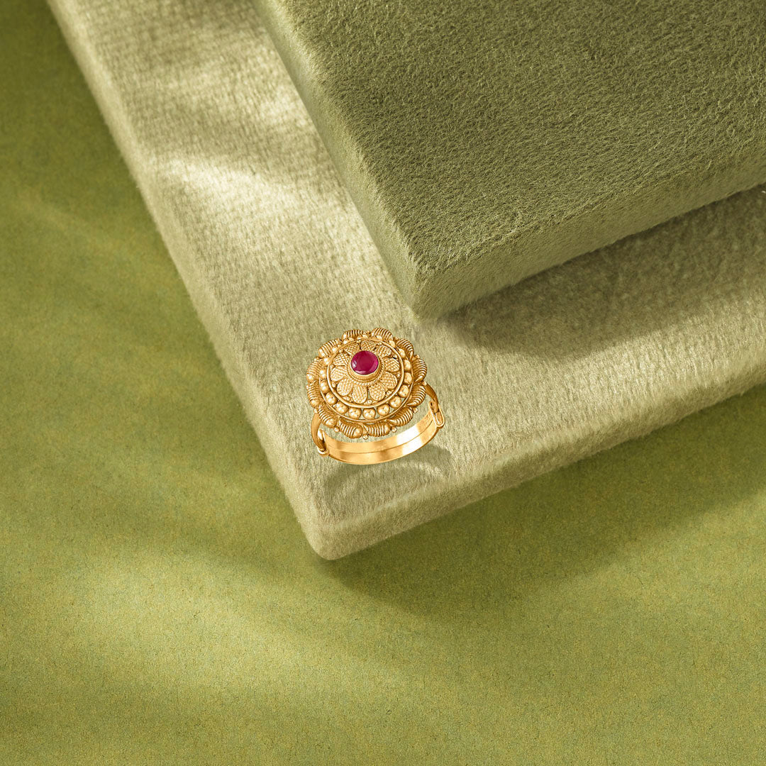 Rohini Traditional Gold Ring