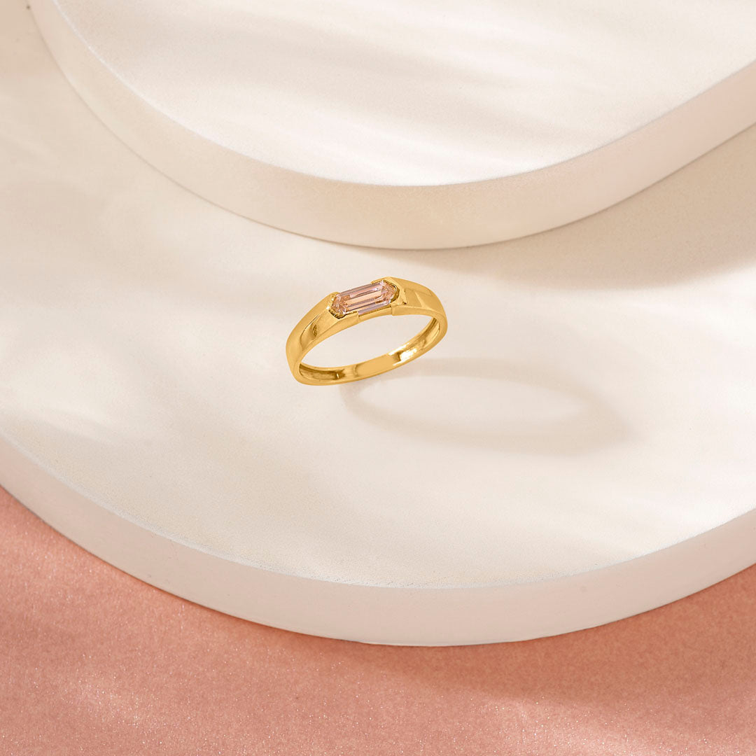 Facet Stone Women's Gold Ring