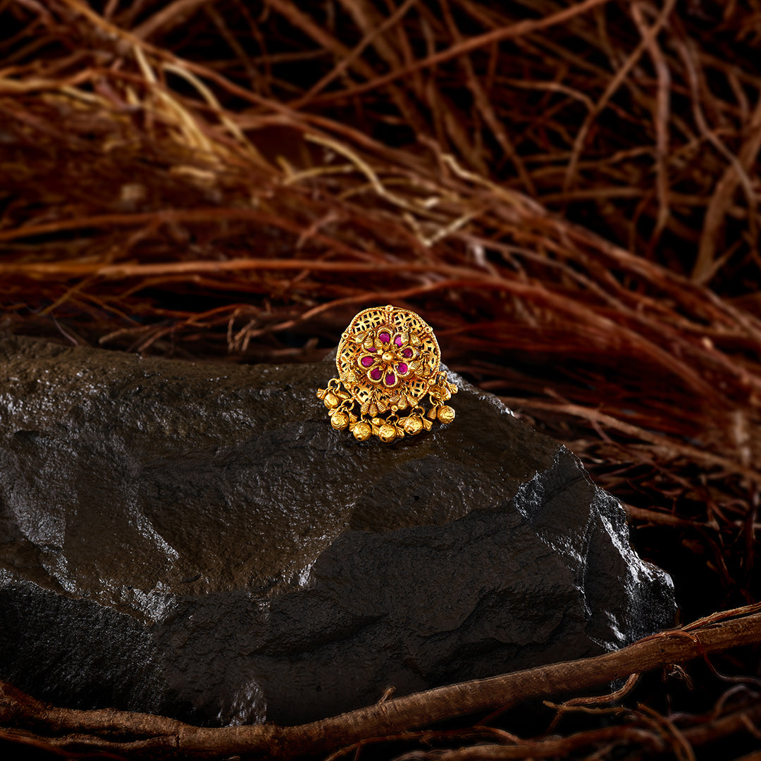 Manika Pratha Gold Ring