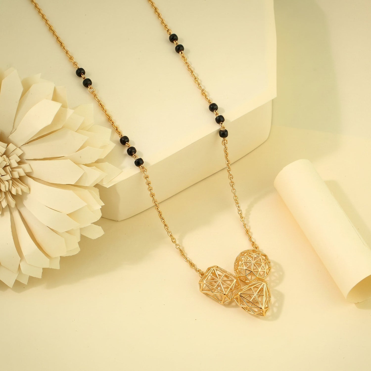 Mesh Geometry 9Kt Gold Mangalsutra