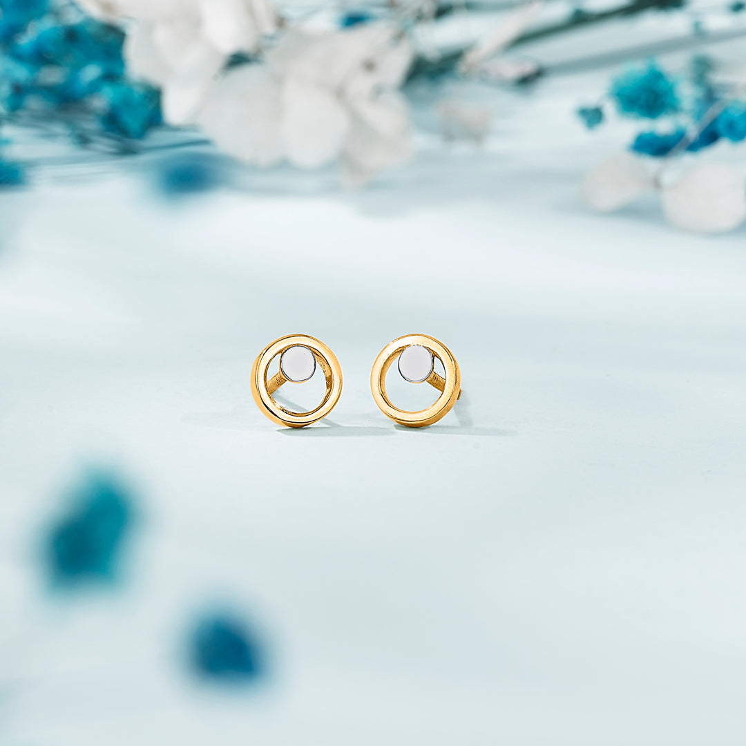 pearl sync gold stud earring for woman