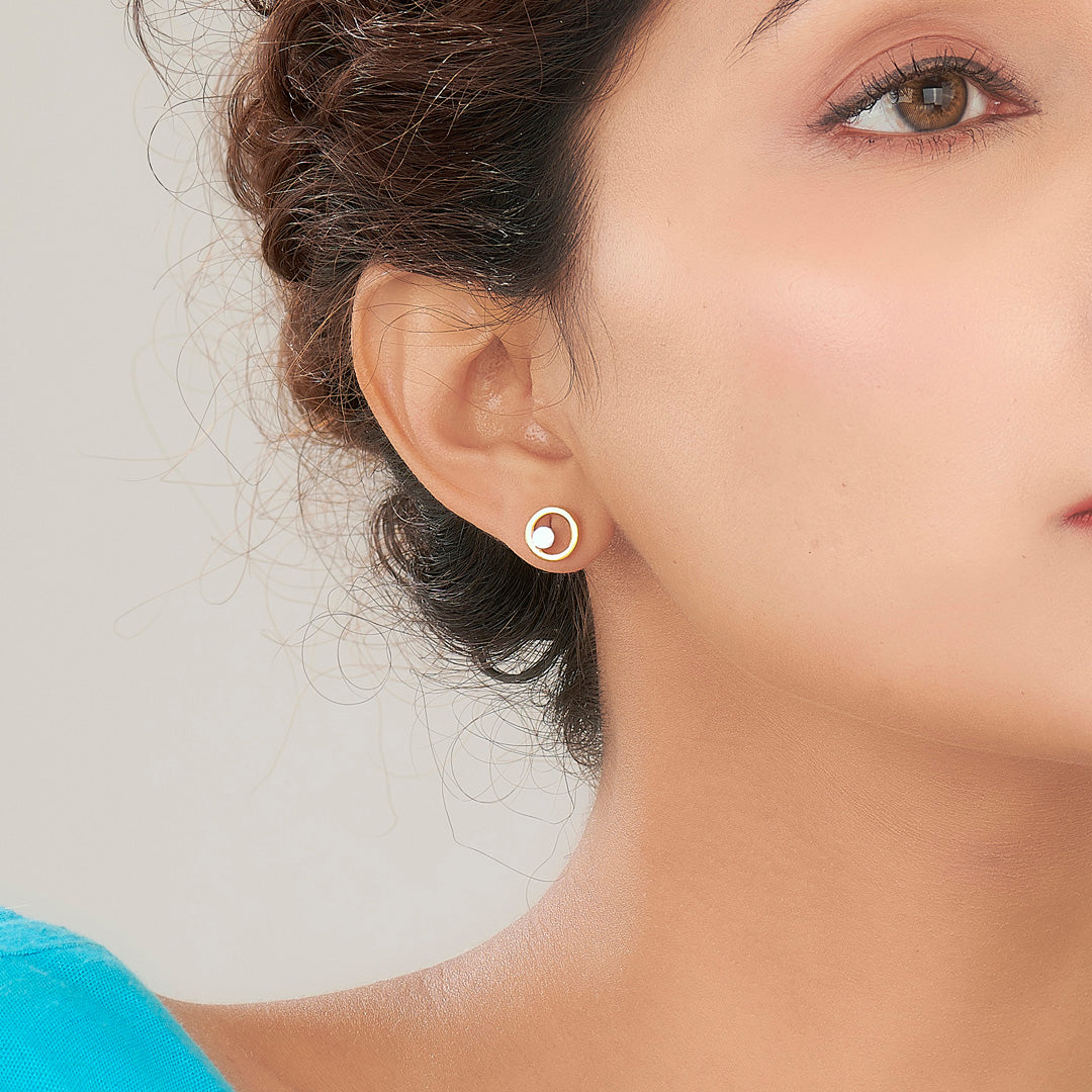 Pearl Sync Gold Stud Earring For Women