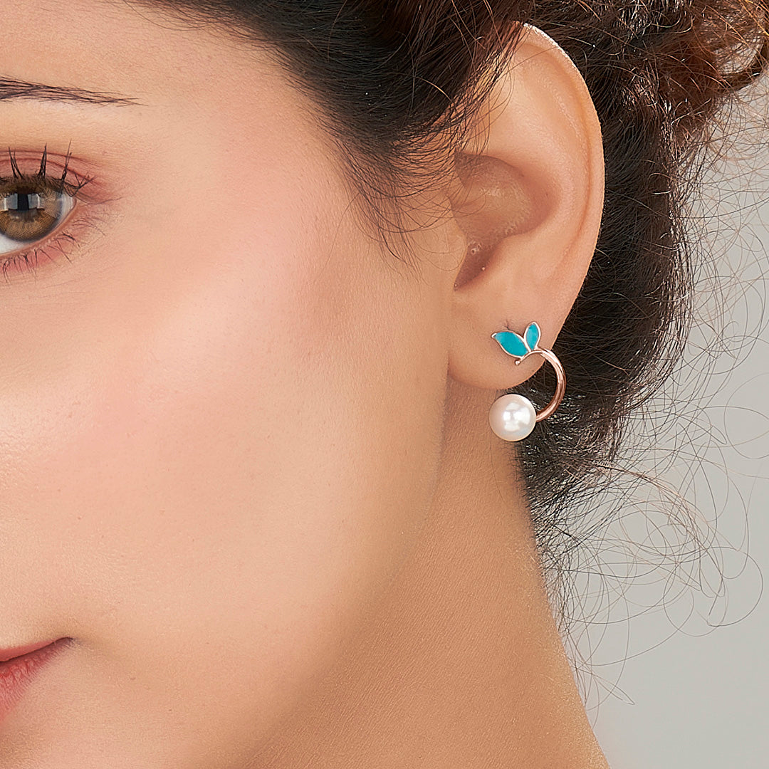leaf lume gold stud earring for women