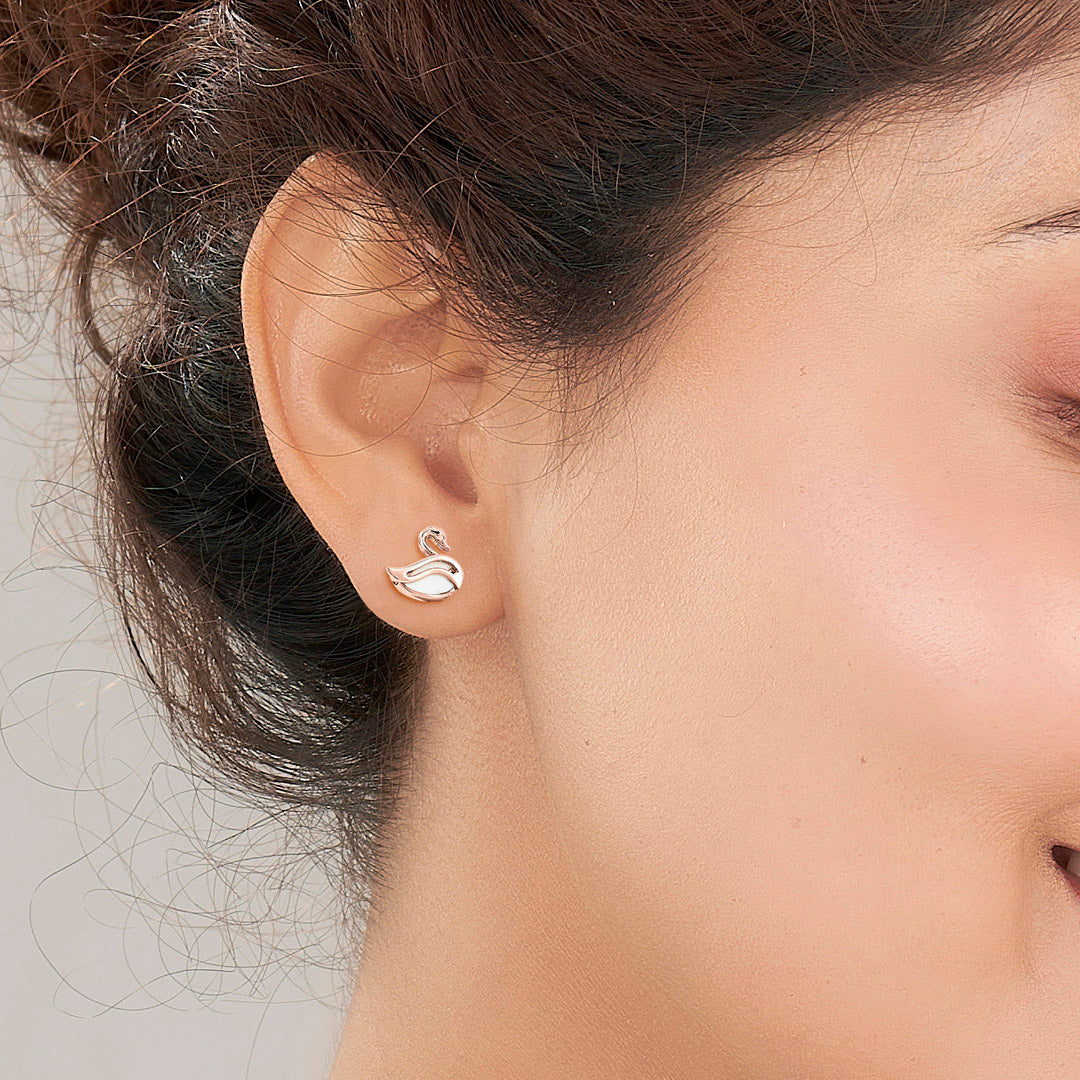 regalia swan gold stud earring for women