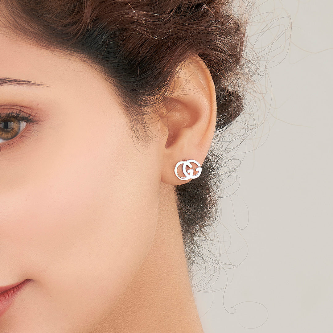 oryn shimmer gold stud earring for women