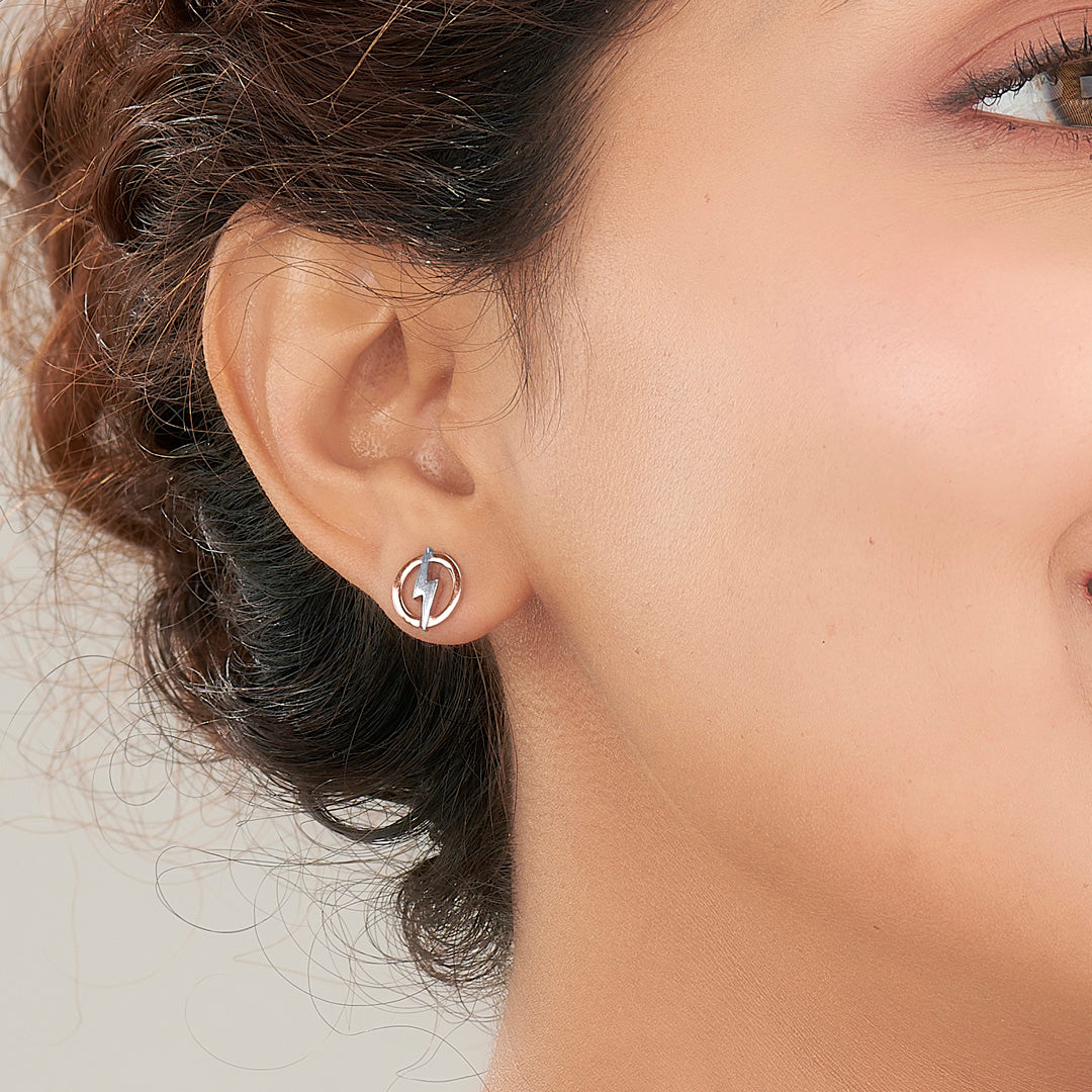 Thunder Glint Gold Stud Earring For Women