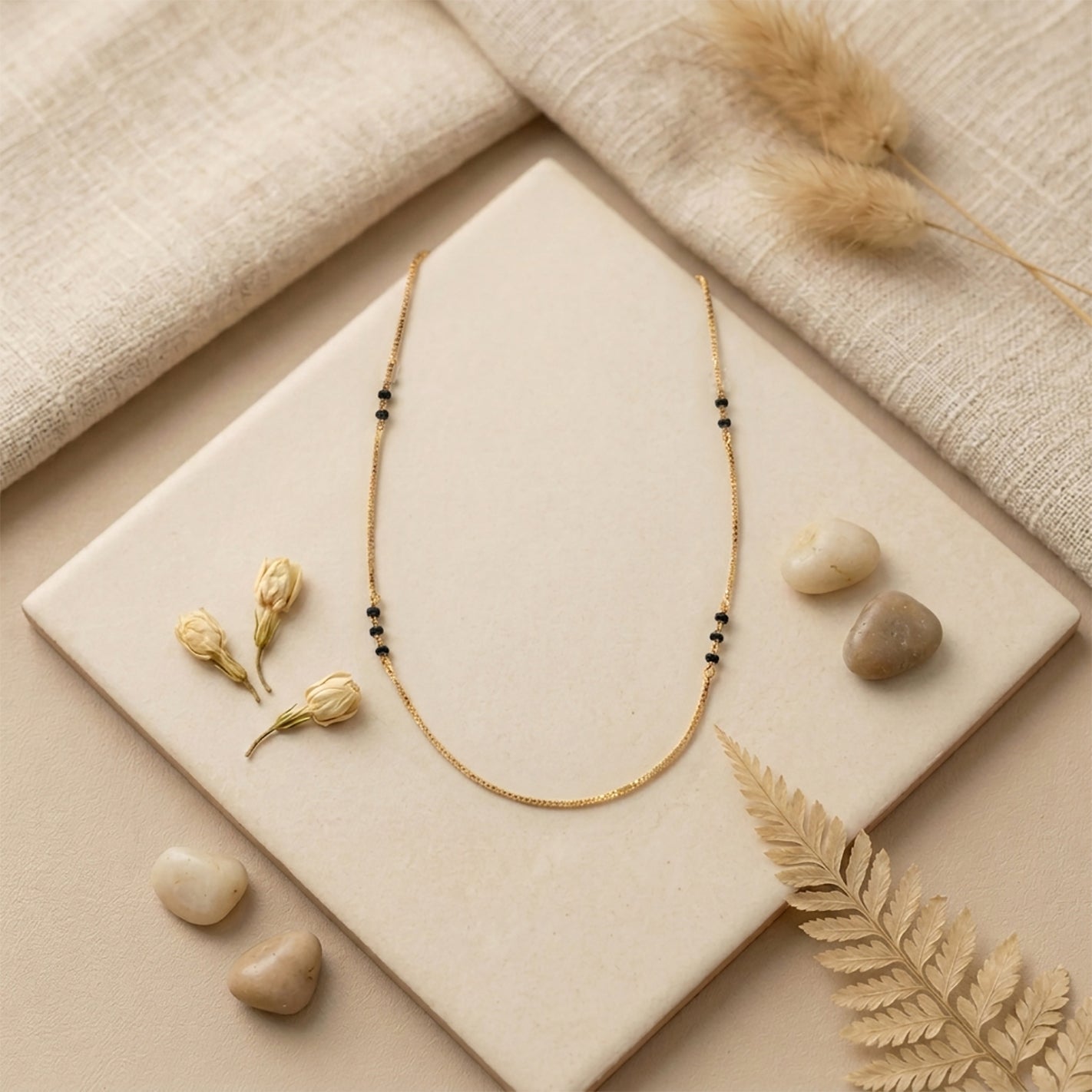 Sleek Essence 9kt Gold Mangalsutra