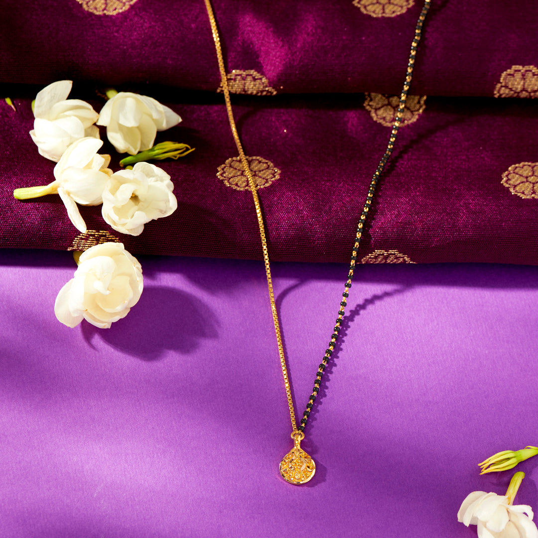 Metro Ties Yellow Gold Modern Mangalsutra For Women