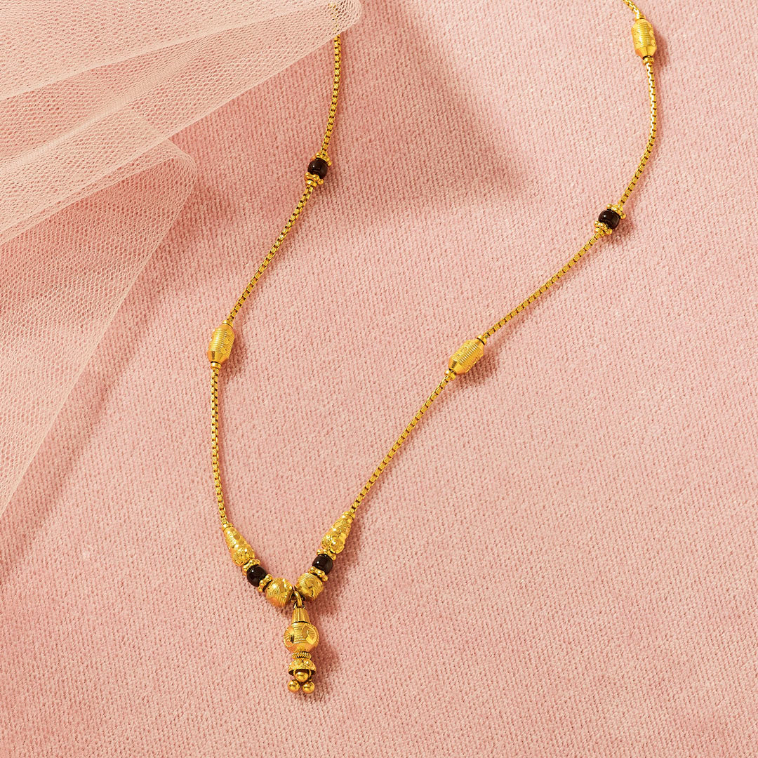 Kanika Drop Traditional Gold Mangalsutra