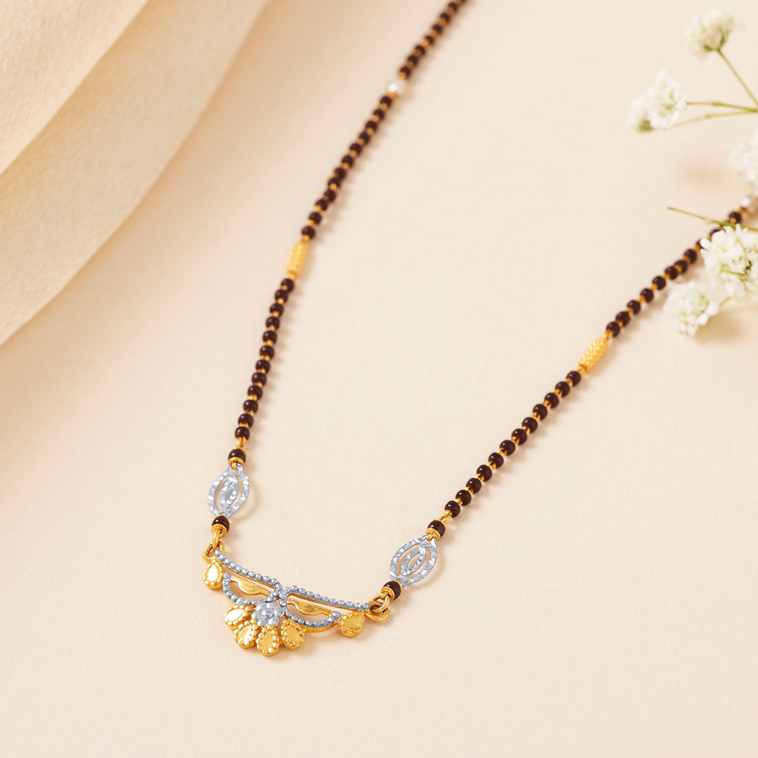 Amara Traditional Gold Mangalsutra
