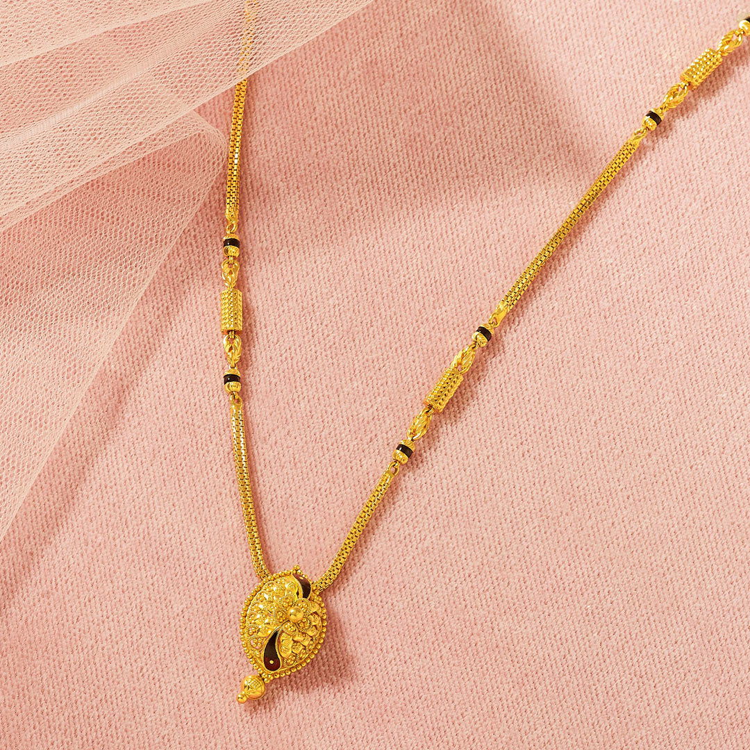 Maangalya Traditional Gold Mangalsutra