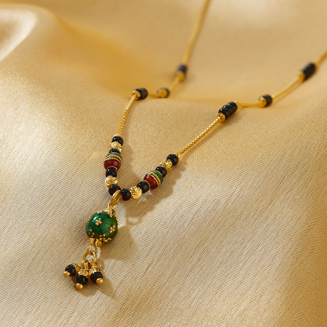 Sarika Traditional Gold Mangalsutra