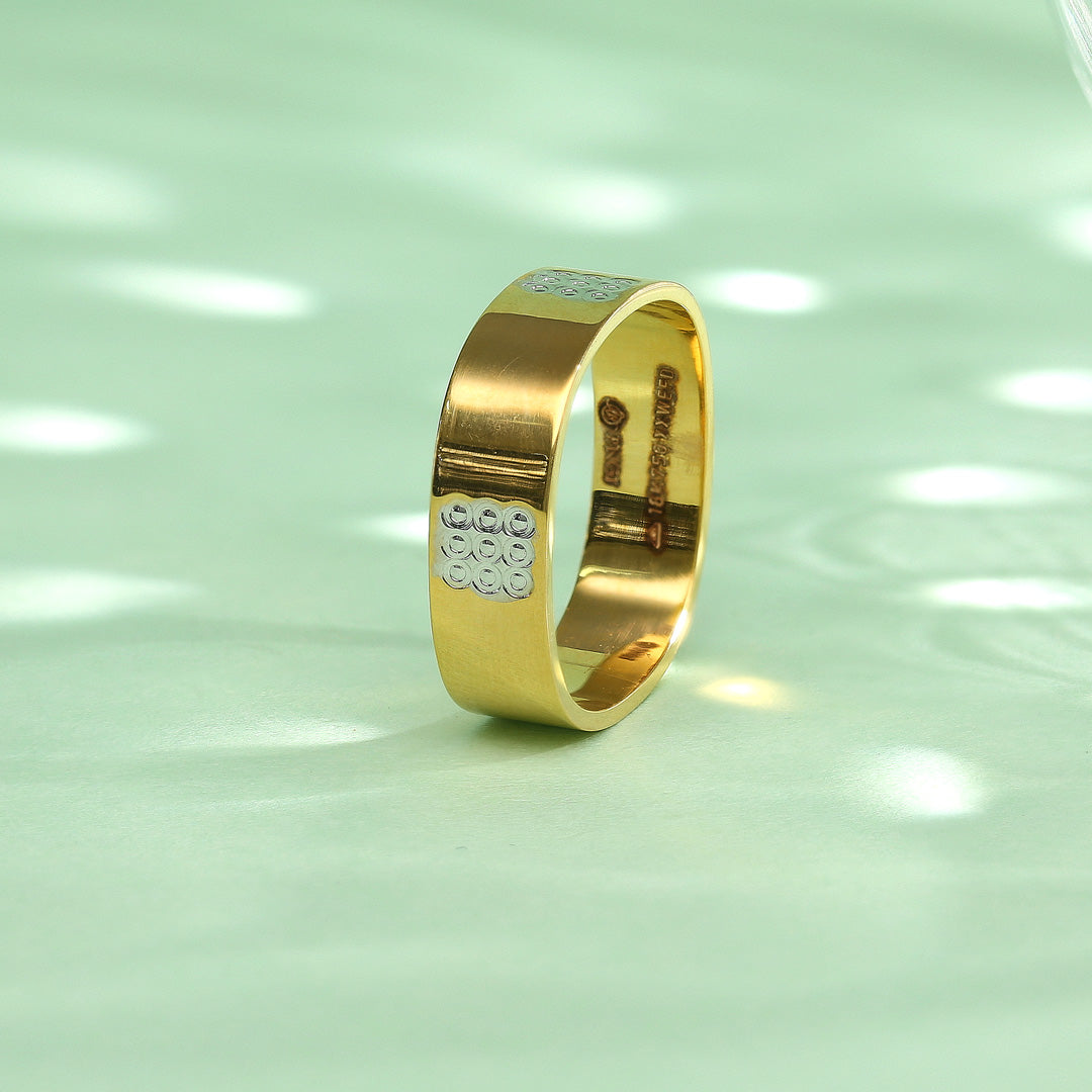 Gentleman’s Mark Men's Gold Ring