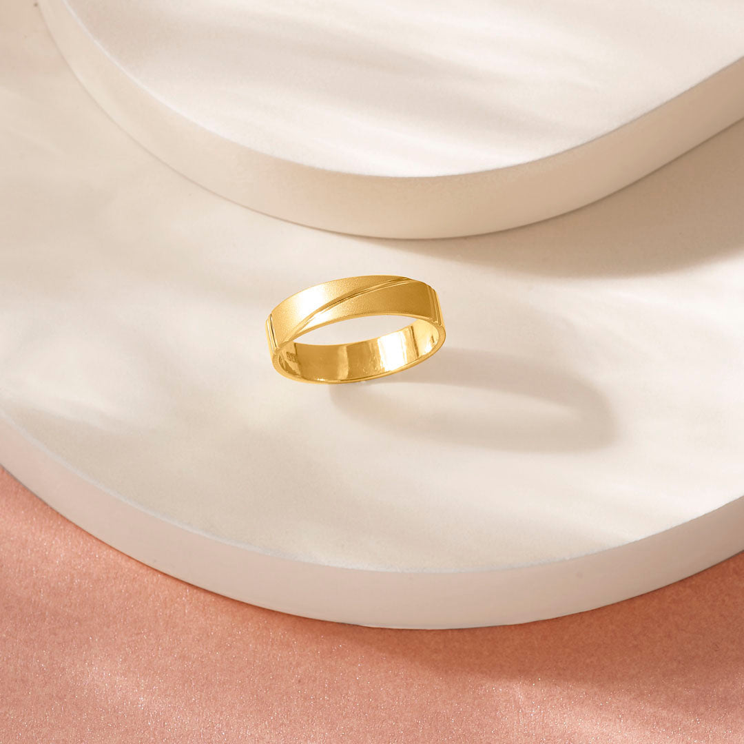 Slant Line Men's Gold Ring