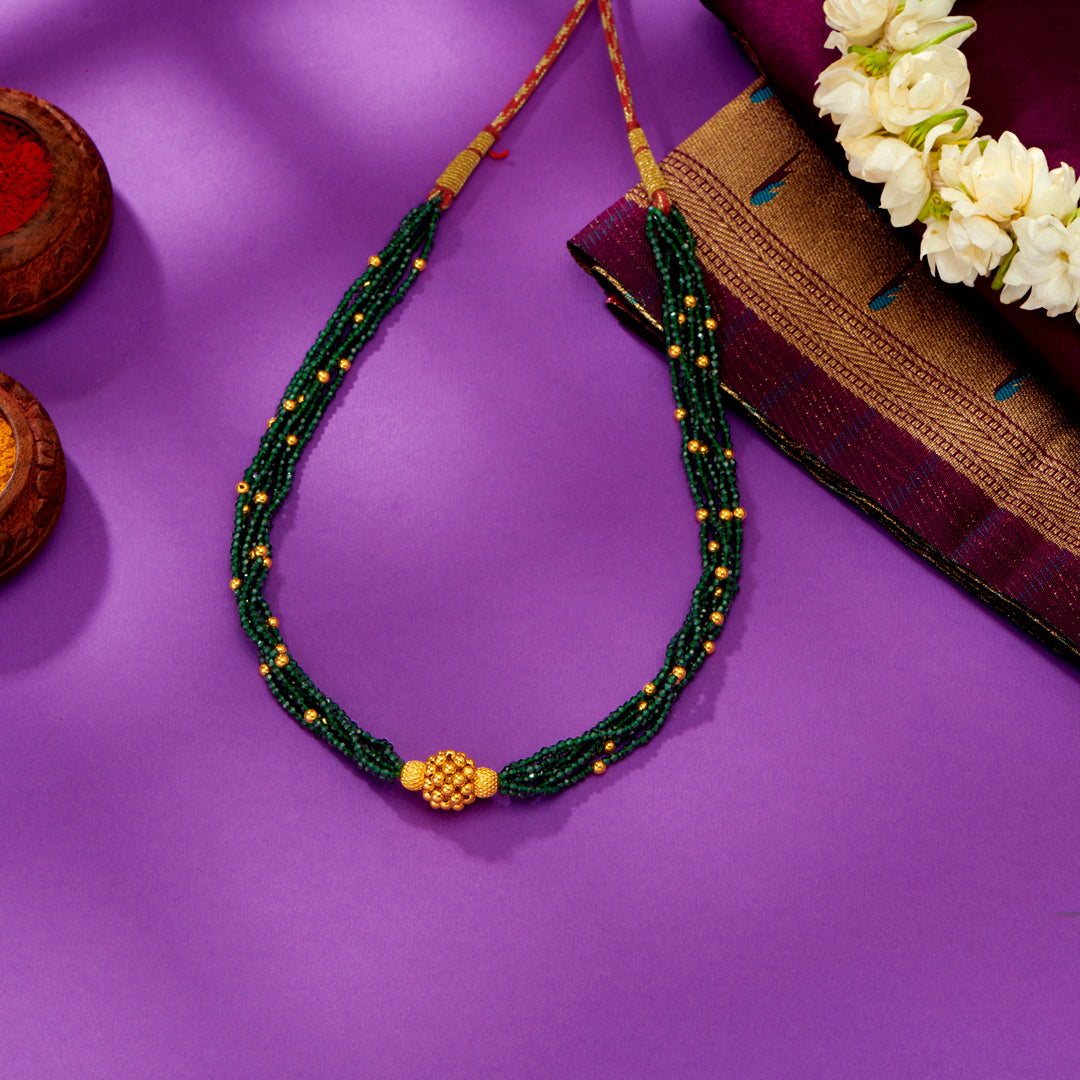 Sapphire Green Yellow Gold Thushi Necklace For Women