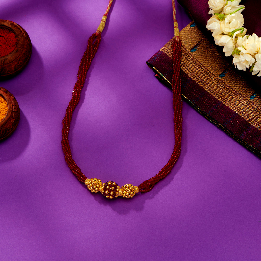 Maroon Radiance Yellow Gold Thushi Necklace For Women