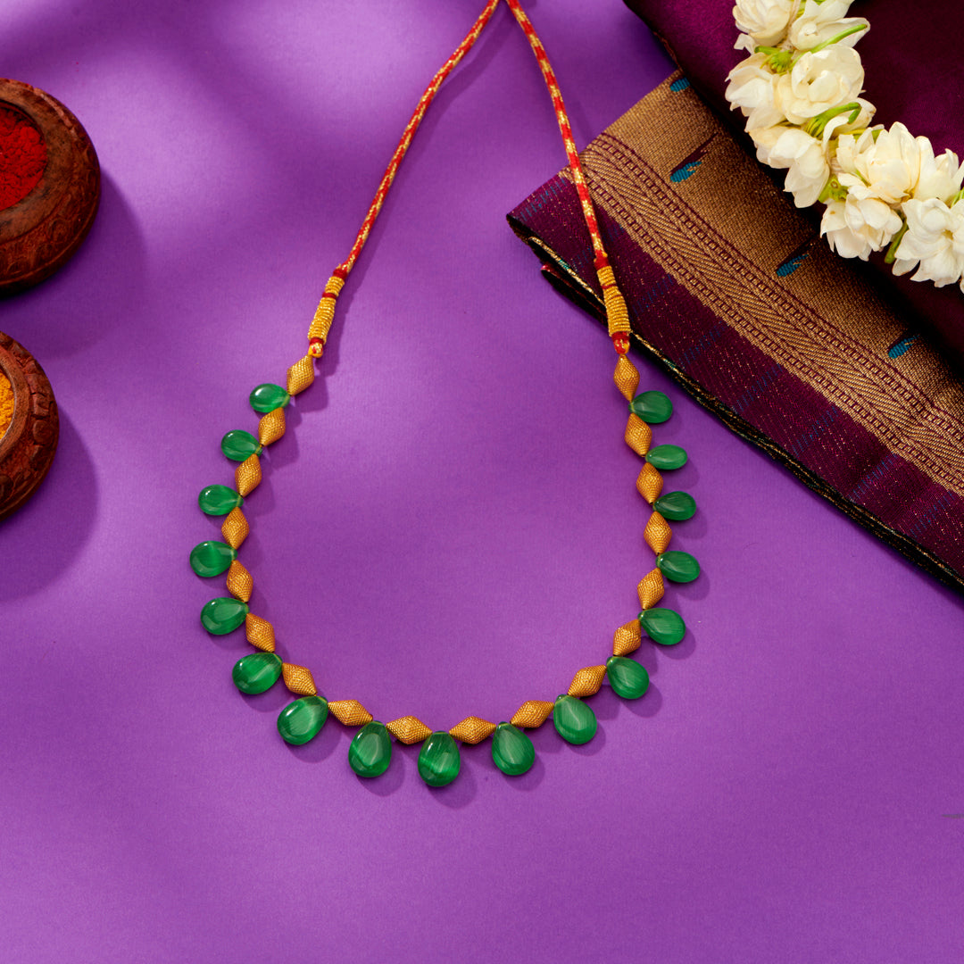 Green Enchantment Gokak Yellow Gold Thushi Necklace For Women