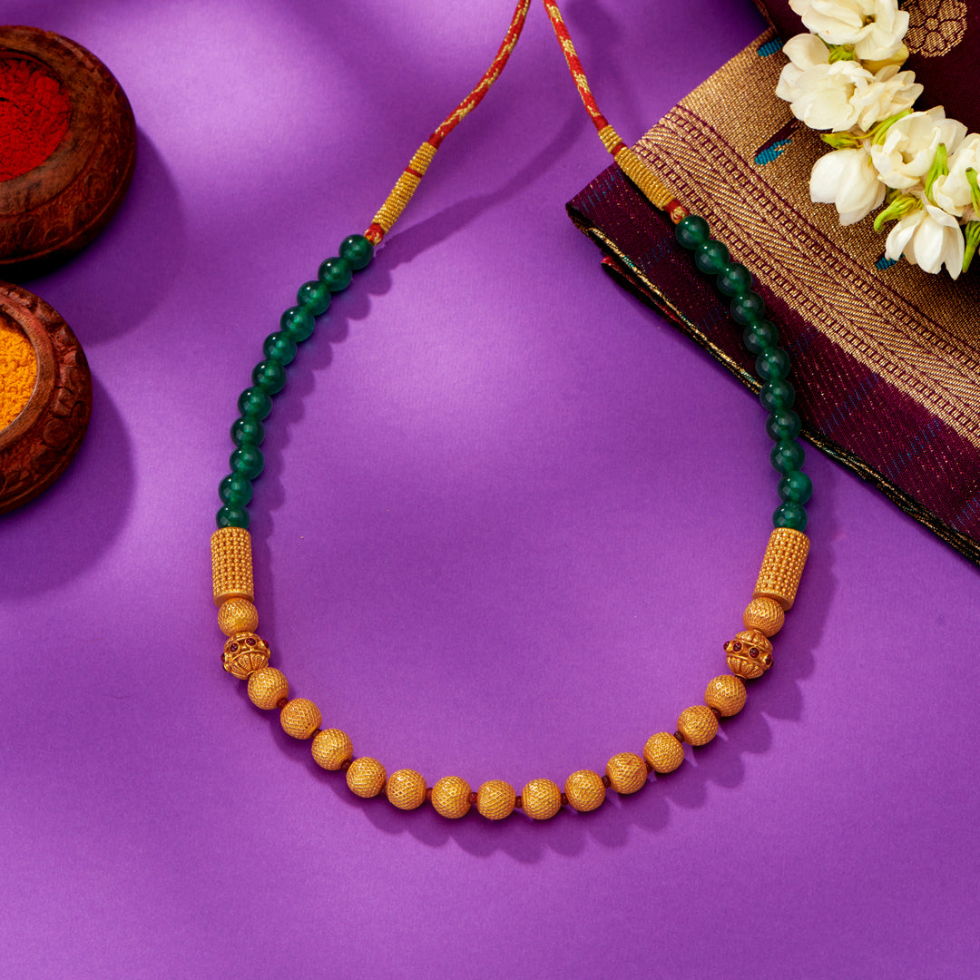 Green Amulet Yellow Gold Thushi Necklace For Women