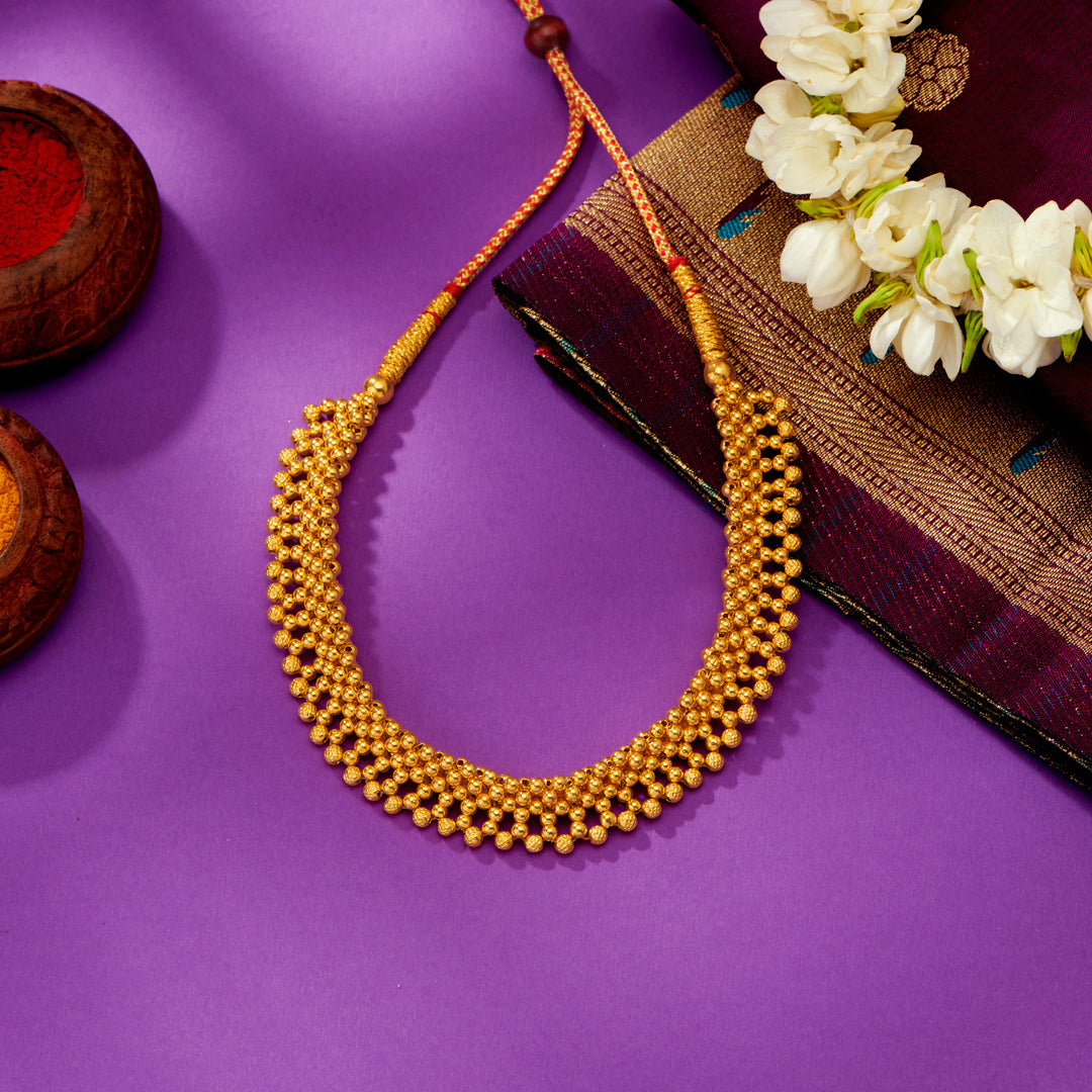 Peshwai Yellow Gold Thushi Necklace For Women