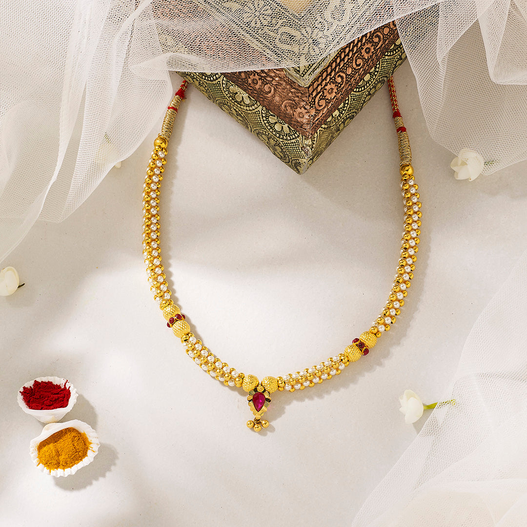 Manikmala Thushi Gold Necklace For Women