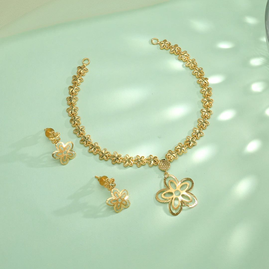 elysian petals gold necklace