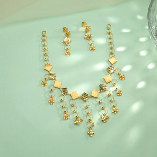 Drape & Dazzle Gold Necklace for Her