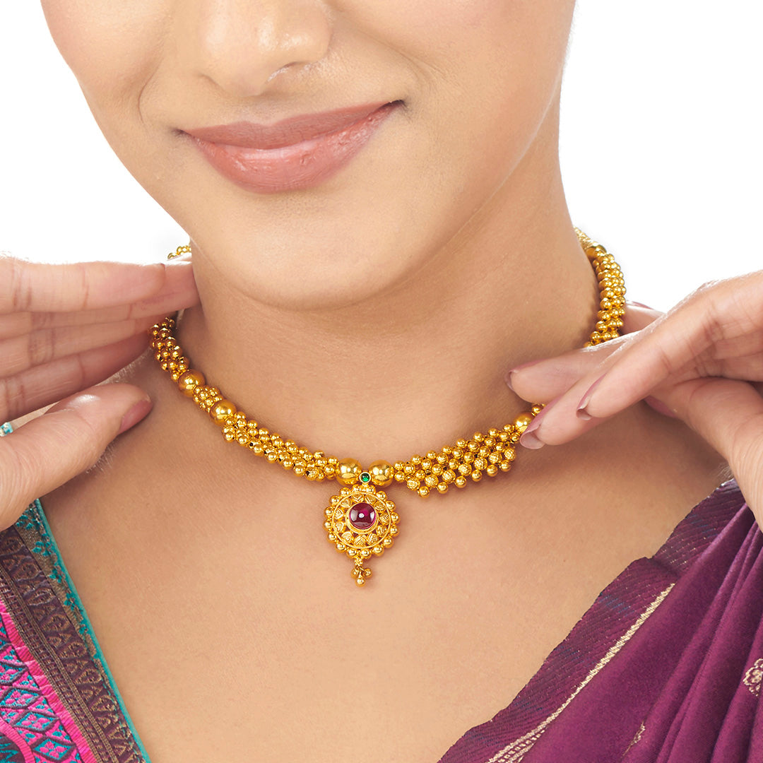 Kanakratna Thushi Gold Necklace For Women
