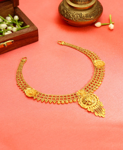 Suvarna Shringar Yellow Gold Traditional Necklace For Woman