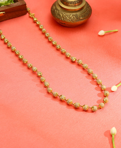 Vertical Haar Yellow Gold Necklace  For Woman