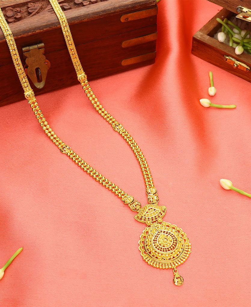 suvarna shringar yellow gold traditional necklace for woman