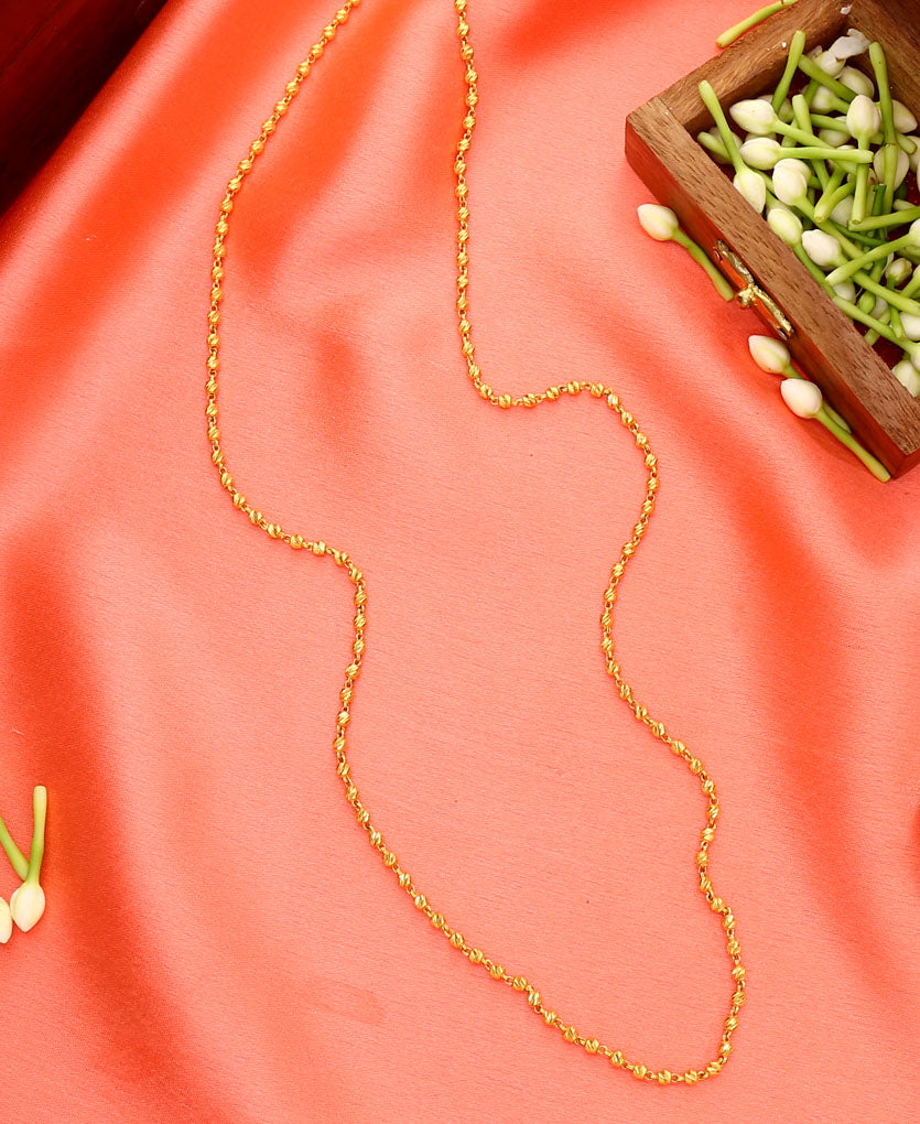 vedic grace verticle yellow gold traditional necklace for woman