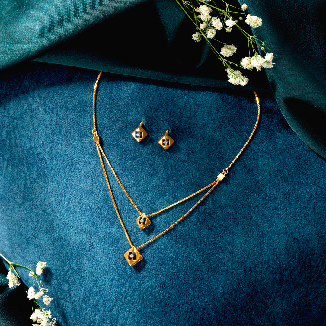 Zen Block Yellow Gold Necklace For Women