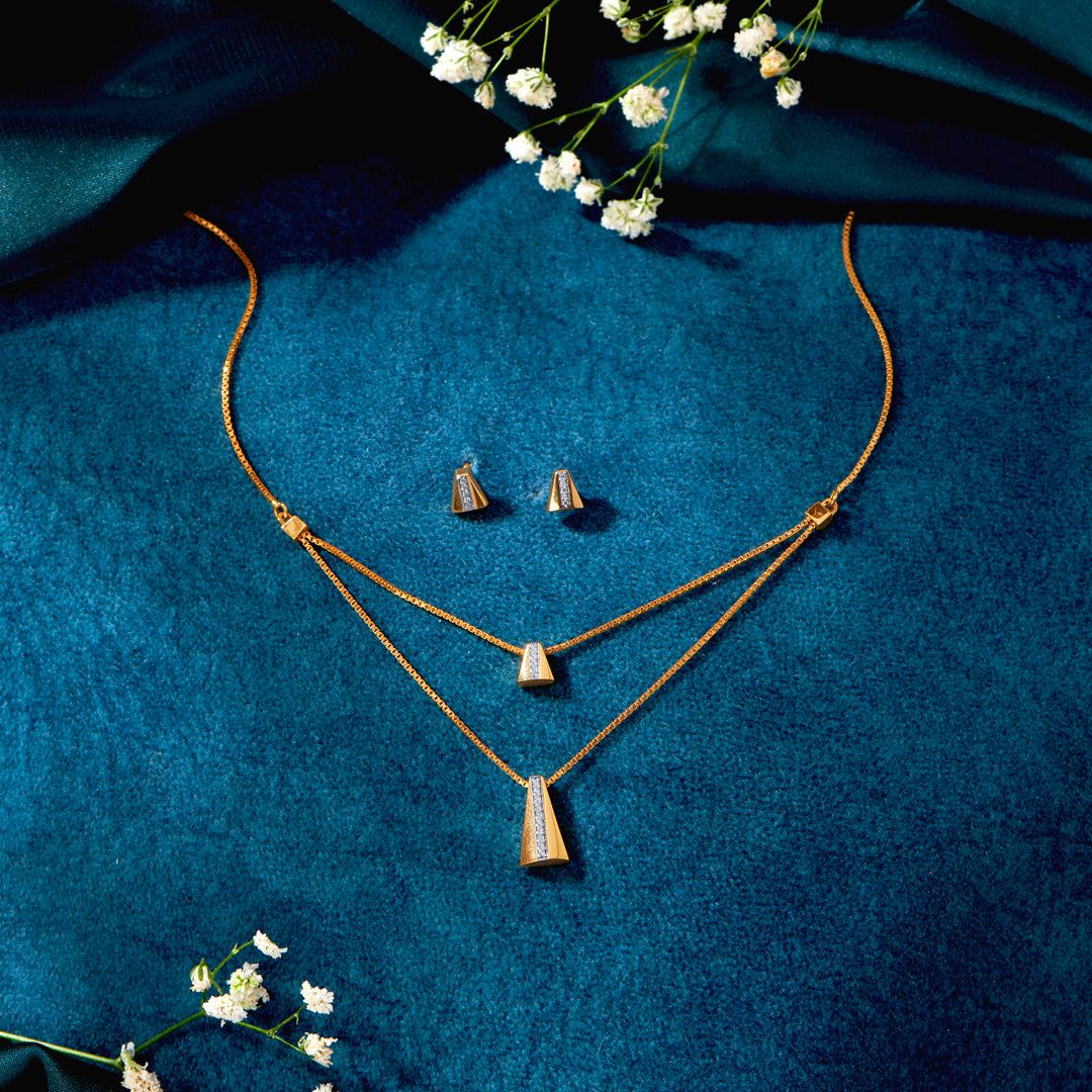 Sleek Strands Yellow Gold Necklace For Women